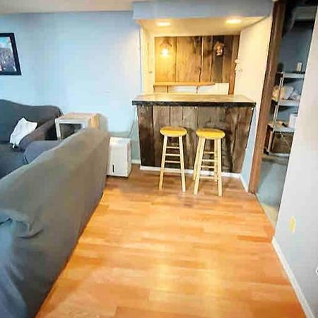 Adorable&Cozy Suburban Home Mins From Dwtn/Airport 로체스터 외부 사진
