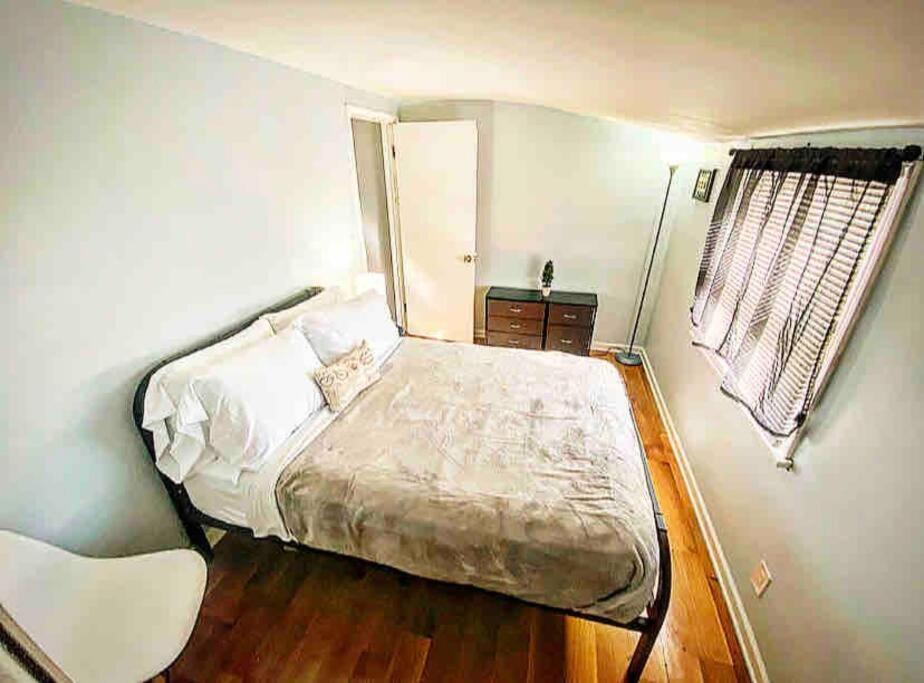 Adorable&Cozy Suburban Home Mins From Dwtn/Airport 로체스터 외부 사진