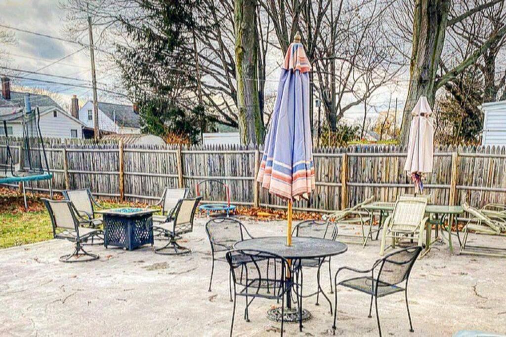 Adorable&Cozy Suburban Home Mins From Dwtn/Airport 로체스터 외부 사진